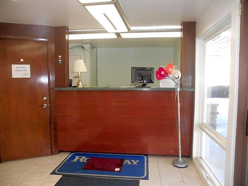 Rapids Inn and Suites image 10