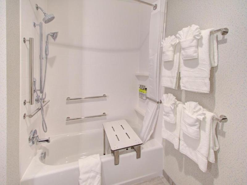 Holiday Inn Express Suites Charlotte Southwest IHG image