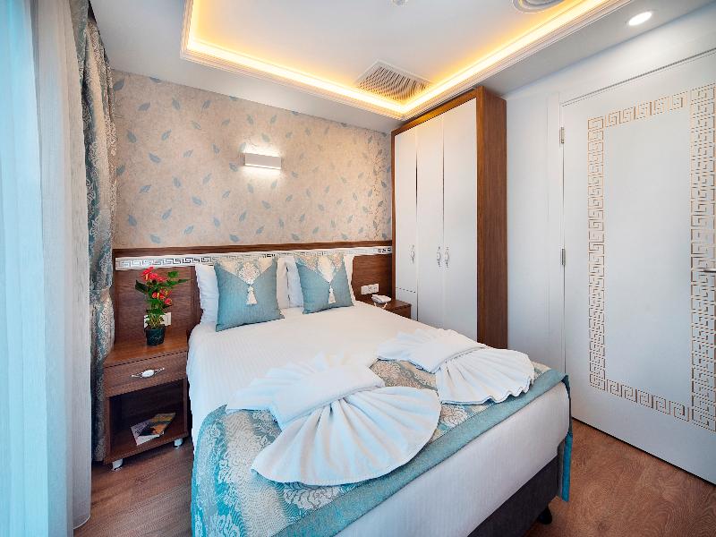 Lika Hotel image