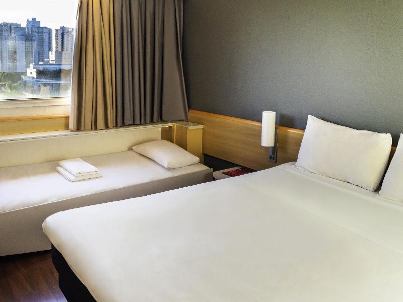 ibis Sao Jose dos Campos Colinas image