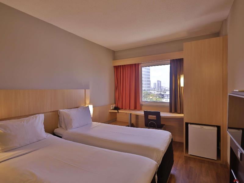 ibis Recife Boa Viagem image