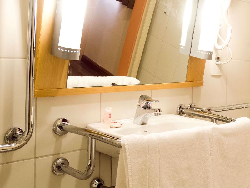 ibis Recife Boa Viagem image