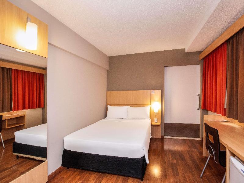 ibis Recife Boa Viagem image