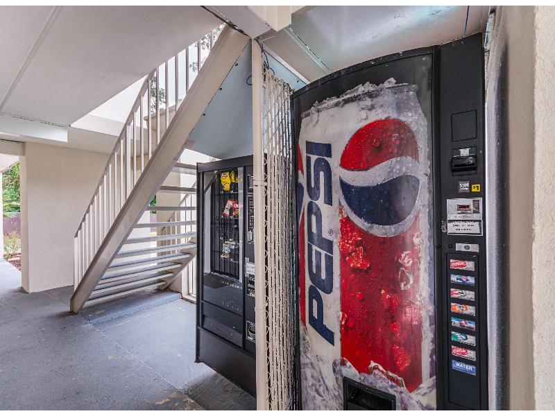 Motel 6 Cleveland, TX GA image