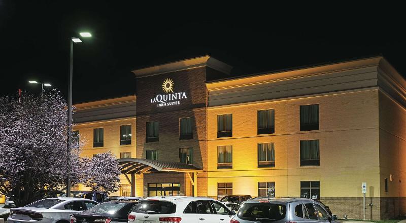 La Quinta Inn & Suites Bel Air/I-95 Exit 77A image