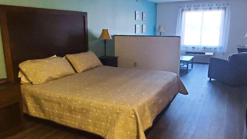 Jasper Ridge Inn Ishpeming image