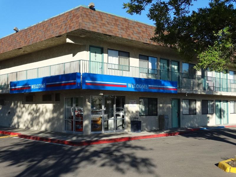 Motel 6 Kalispell image