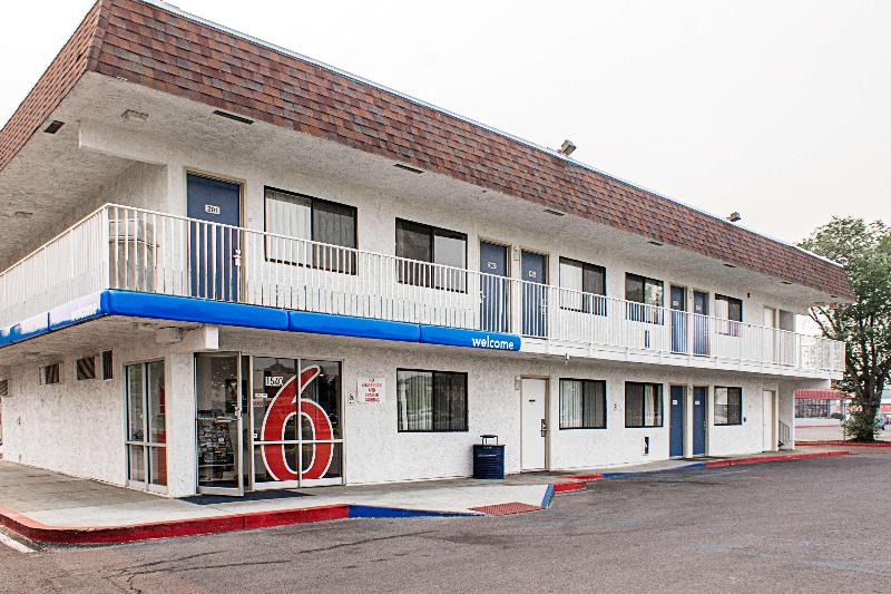 Motel 6 Kalispell image