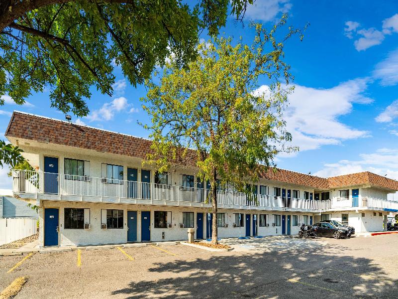 Motel 6 Kalispell image