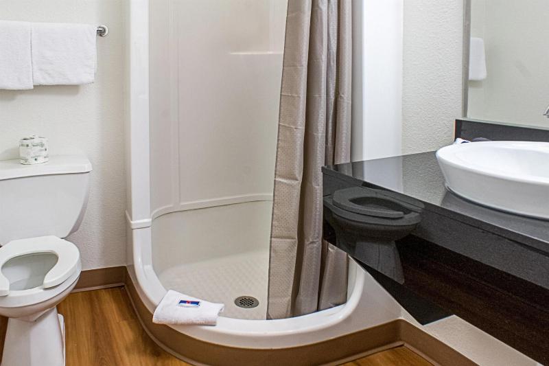 Motel 6 Kalispell image
