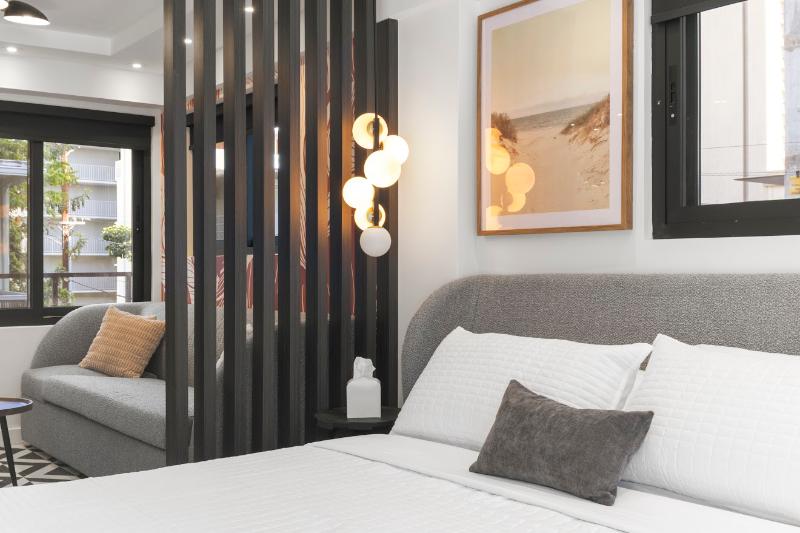 The Walk-Up Waikiki Beach