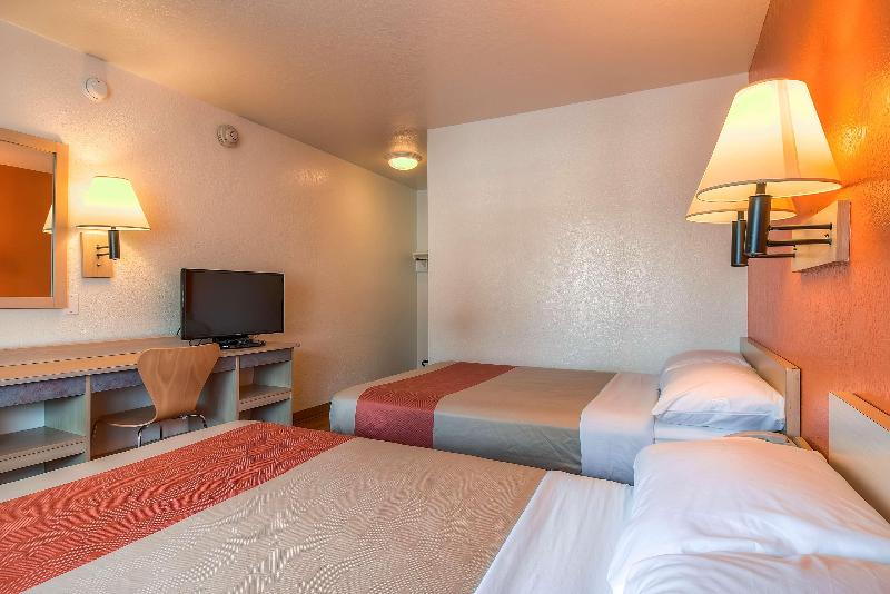 Motel 6 Los Angeles El Monte image