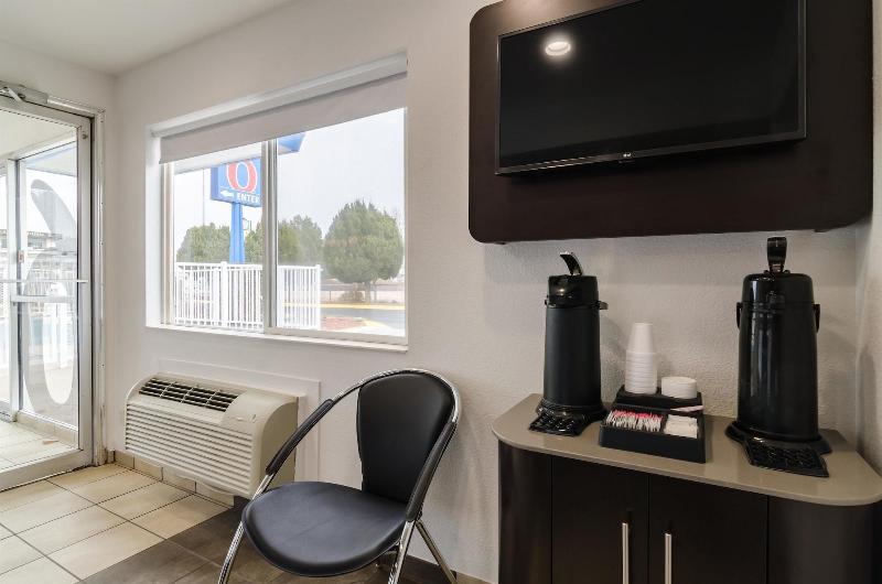 Motel 6 North Platte