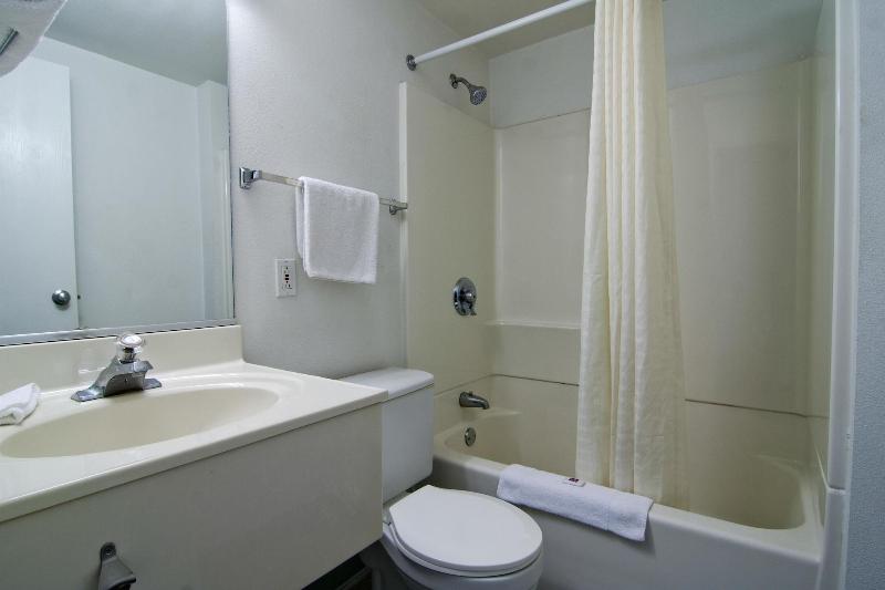 Motel 6 Minneapolis South Lakeville image