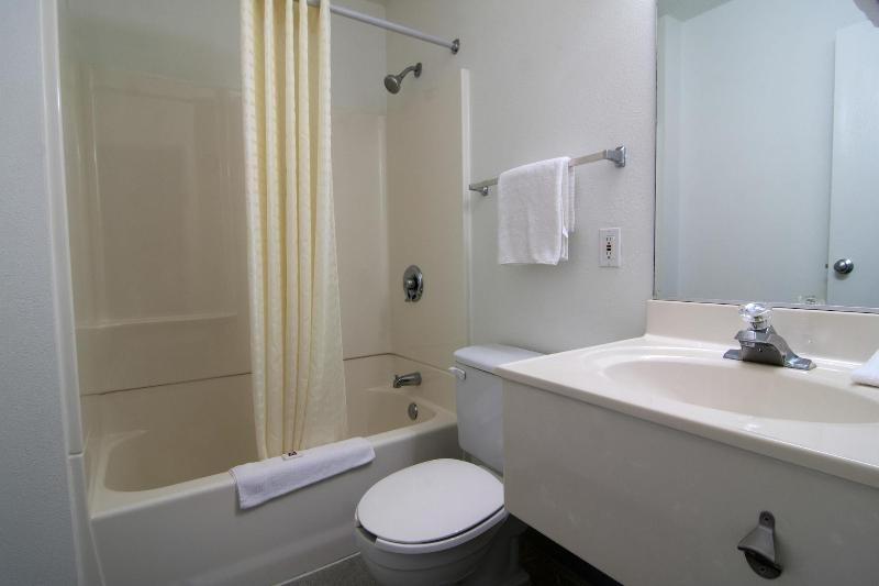 Motel 6 Minneapolis South Lakeville image