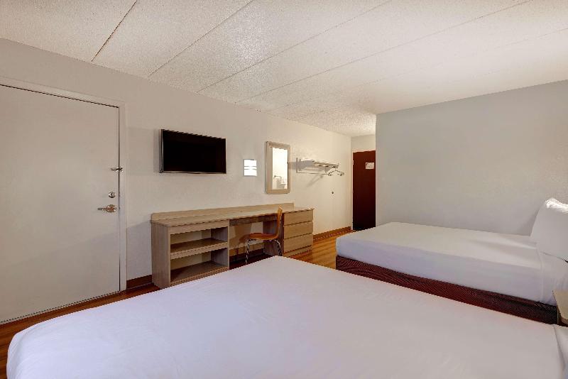 Motel 6 Minneapolis South Lakeville image