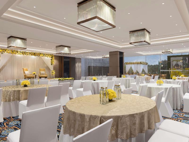 Novotel Lucknow Gomti Nagar image