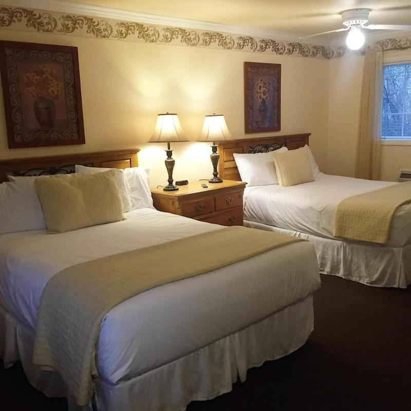 Strawberry Valley Inn image
