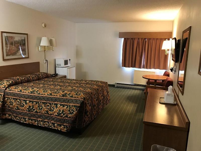 Dakota Inn Minot image