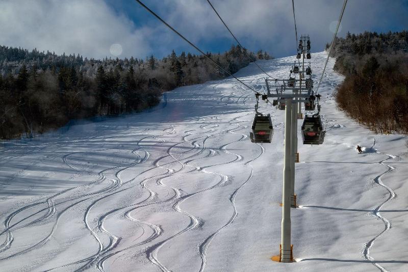 Long Trail House at Stratton Mountain image