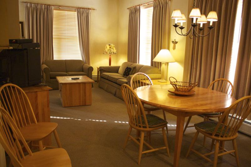 Long Trail House at Stratton Mountain image