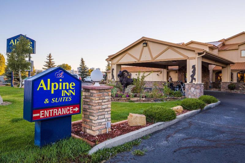 Alpine Inn Suites image