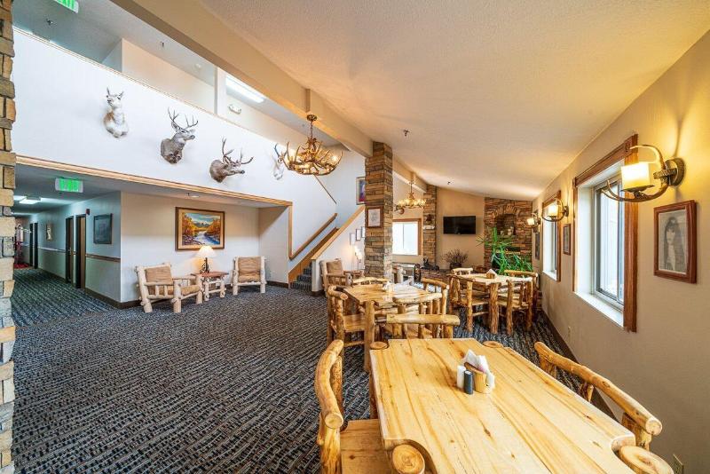 Alpine Inn Suites image