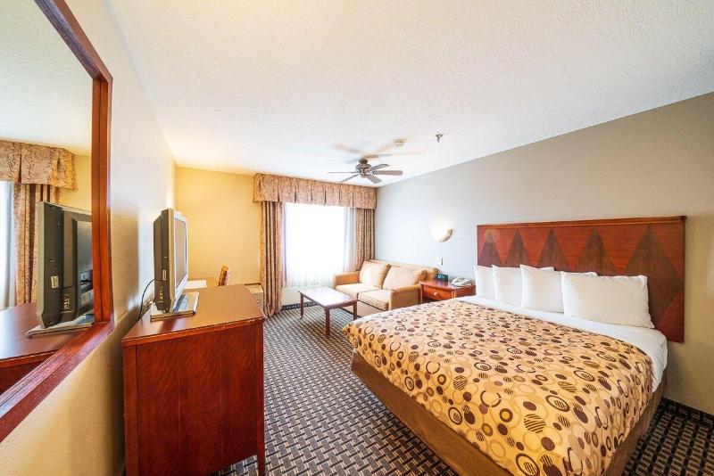 Alpine Inn Suites image