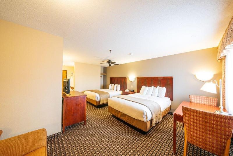 Alpine Inn Suites image