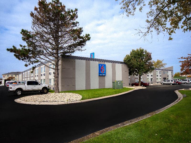 Motel 6 Merrillville, In GA image