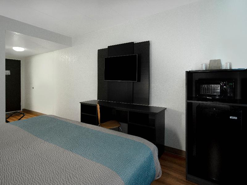 Motel 6 Merrillville, In image
