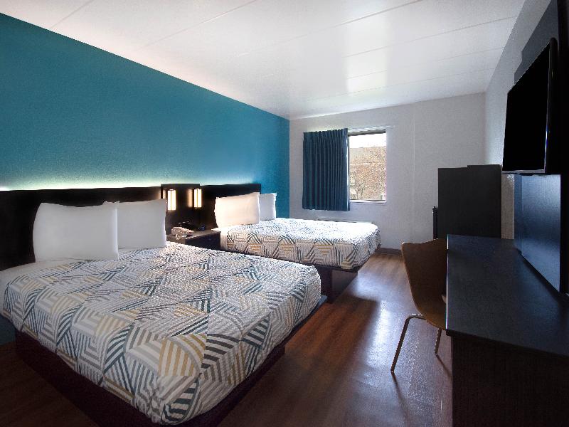 Motel 6 Merrillville, In image