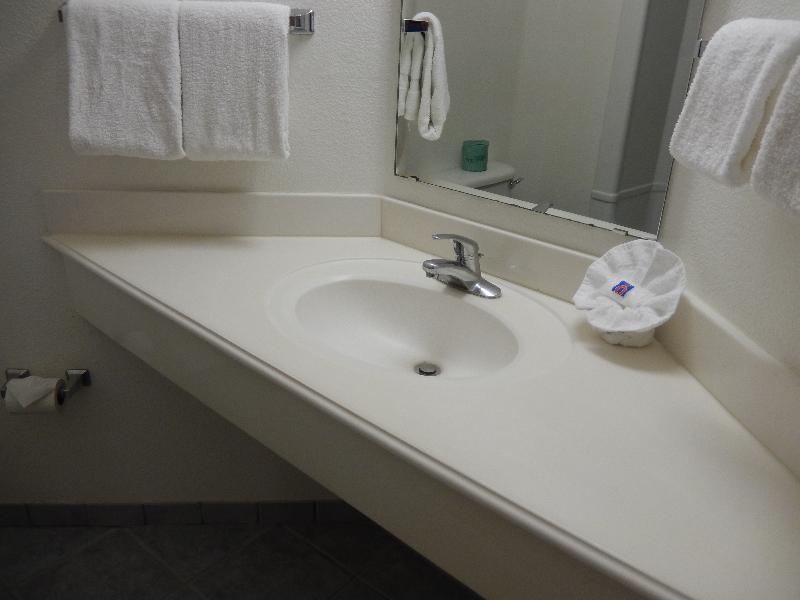 Motel 6 Merrillville, In image