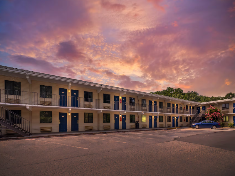 Travelodge by Wyndham Norfolk Airport image