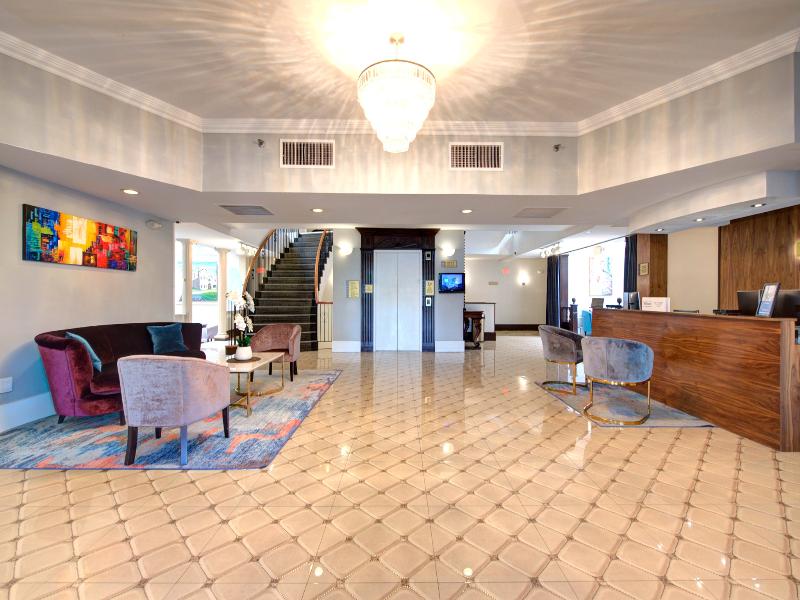 The Roslyn, Tapestry Collection By Hilton image