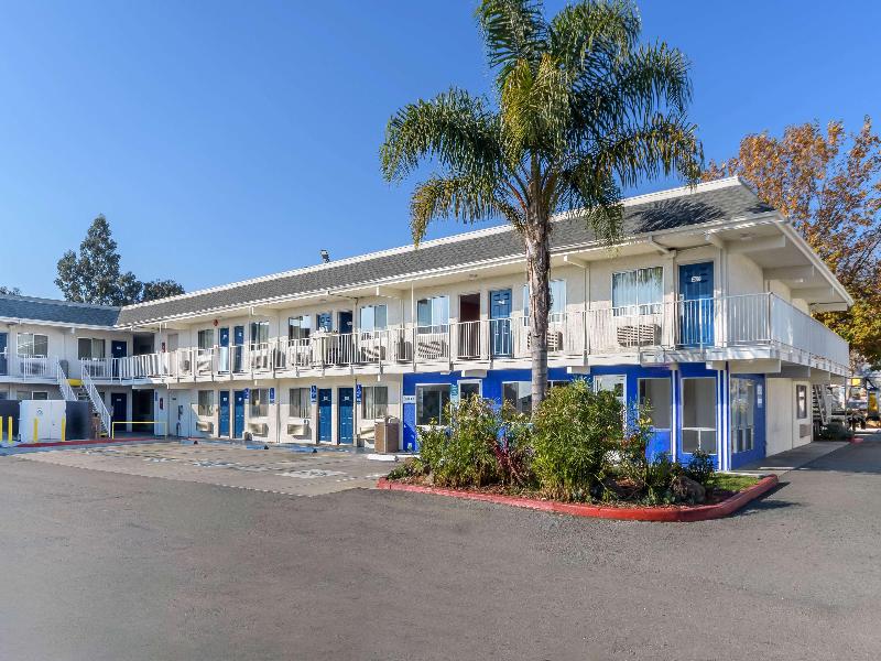Motel 6 Hayward, CA – Silicon Valley Gateway image