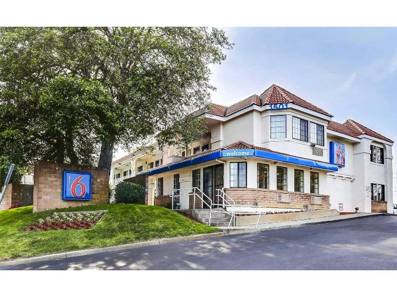 Motel 6-Pinole, CA GA