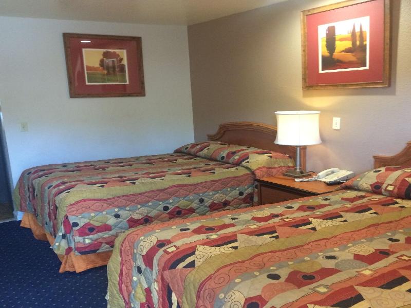 Crown Lodge Motel Oakland image