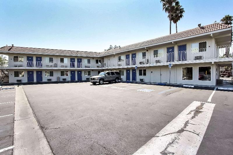 Motel 6 San Jose Campbell image