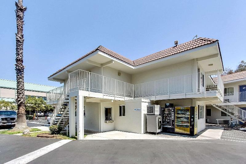 Motel 6 San Jose Campbell image