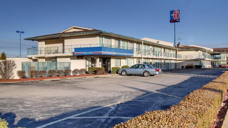 Motel 6 Owensboro image