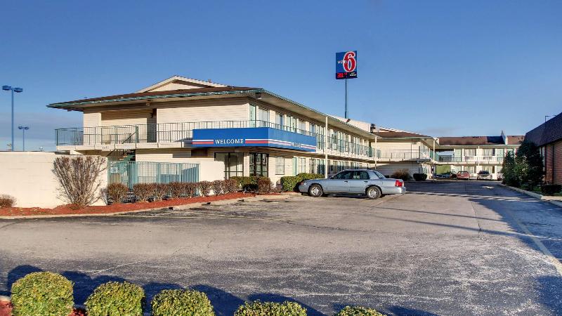 Motel 6 Owensboro image
