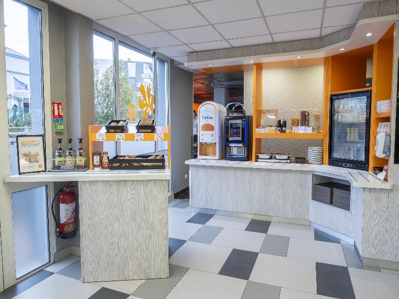 Premia Re Classe Roissy Aa Roport Charles De Gaull image