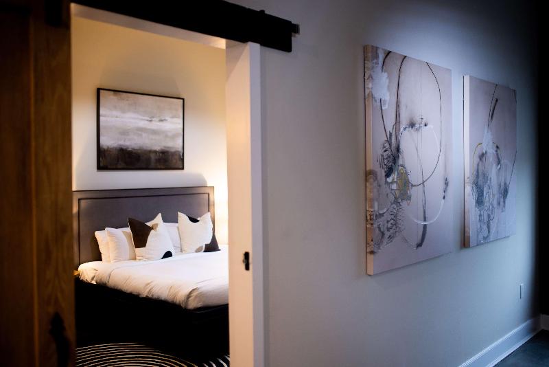 Watt Hotel Rahway Tapestry Collection By Hilton image