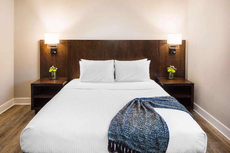 Watt Hotel Rahway Tapestry Collection By Hilton image