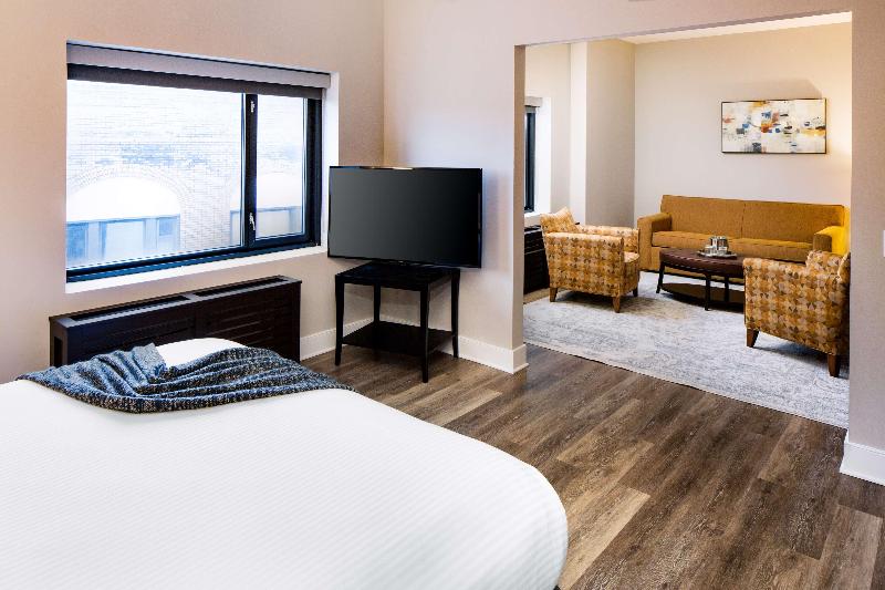 Watt Hotel Rahway Tapestry Collection By Hilton image