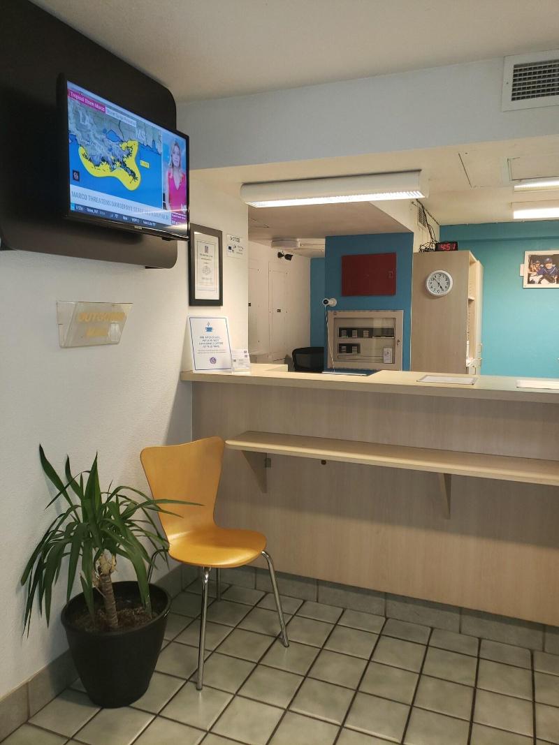 Motel 6 Green River Ut image