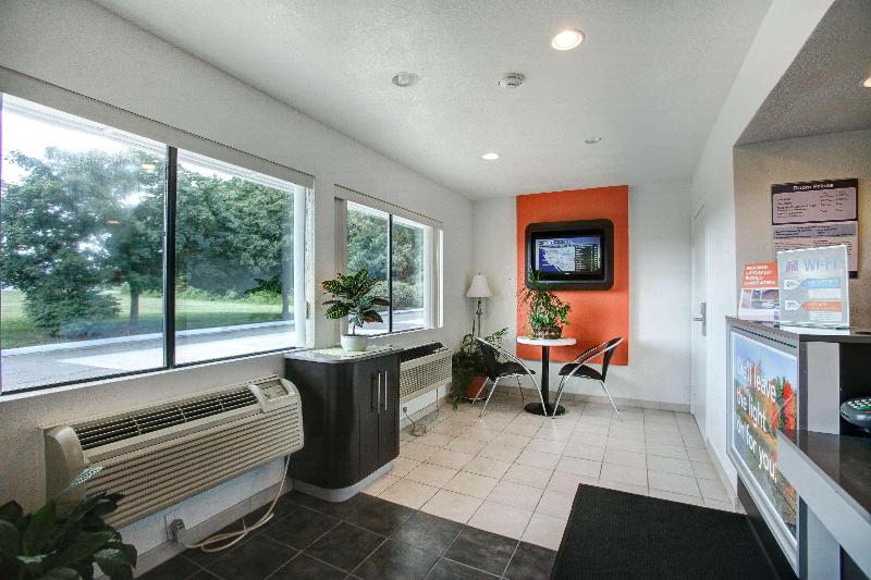 Motel 6 Elkton, MD image