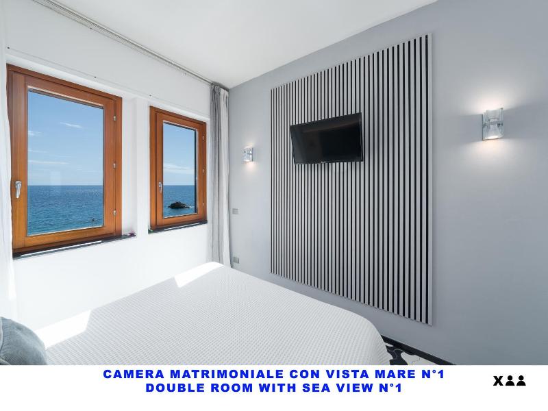 Affittacamere Lo Scoglio image