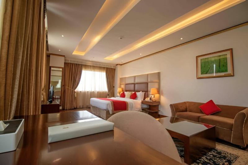 Luxus Grand Hotel image